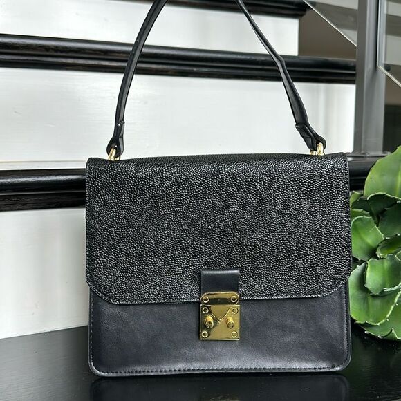 Adrianne Vittadini vegan leather shoulder satchel purse - Picture 1 of 12